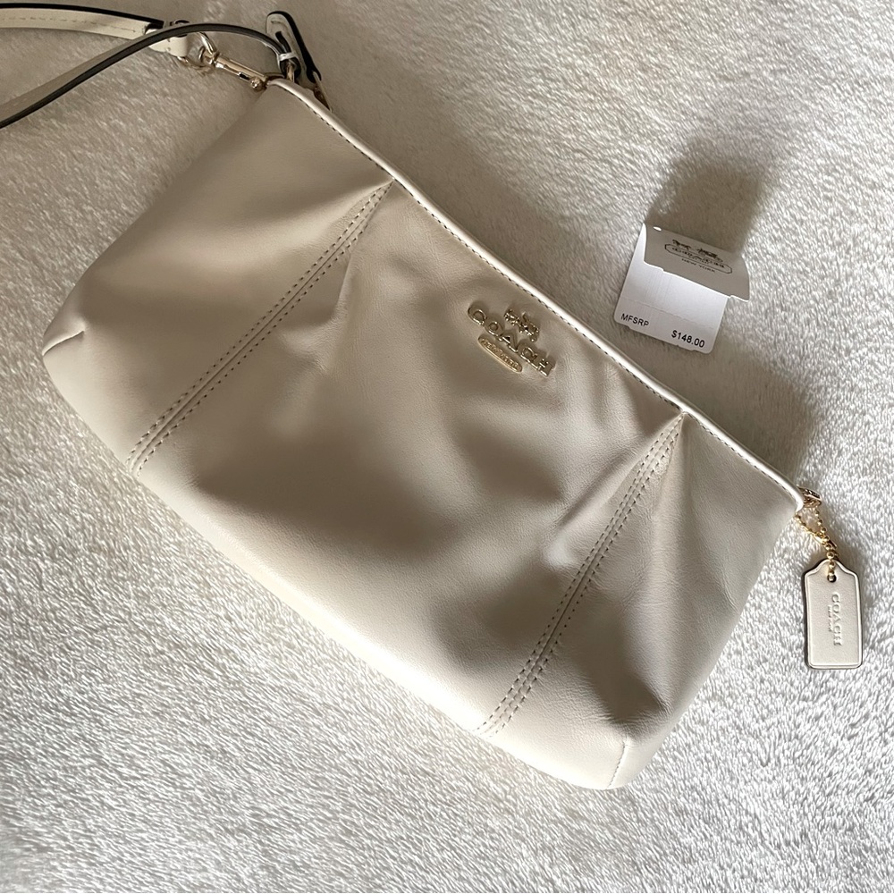 NWT Coach Ivory Leather Wristlet | Cream Minimal Clutch | $148 Retail